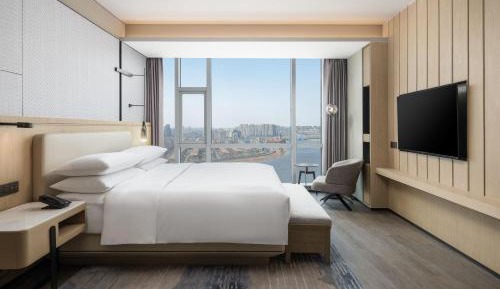 Premium Suite