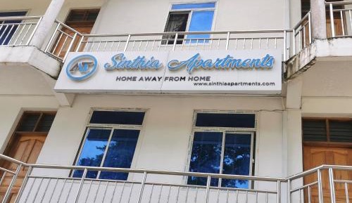 Deluxe Double Room (2 Adults + 1 Child)