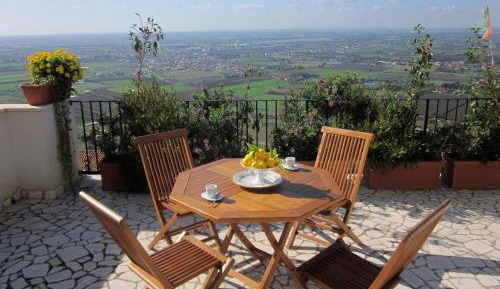 Apartment with Terrace