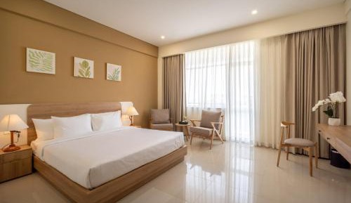 Deluxe Double Room with Balcony