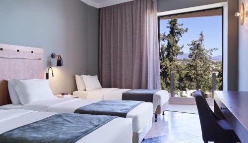 Superior Room with Balcony