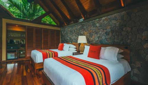 Canyon Casita Queen