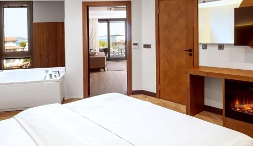 Suite with Sea View