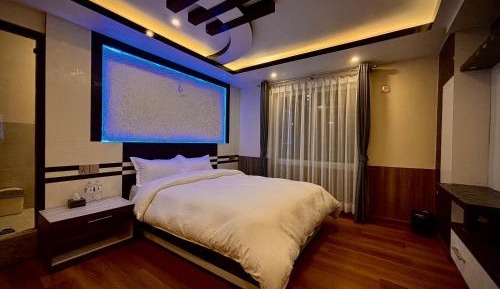 Deluxe Double Room with Balcony