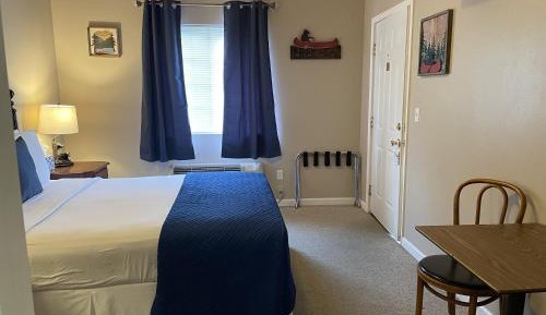 Queen Room