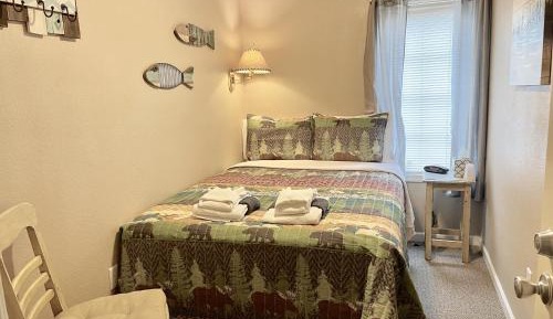 Economy Double Room