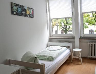 Single Room with Shared Bathroom