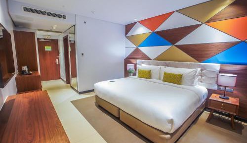 Deluxe King Room