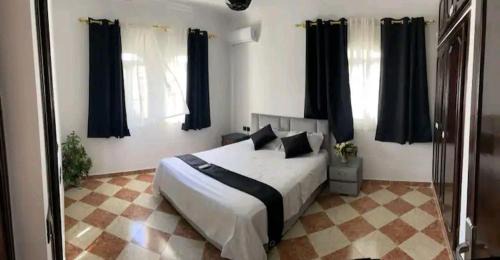 Double or Twin Room with Private Bathroom
