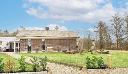 Two-Bedroom Holiday Home