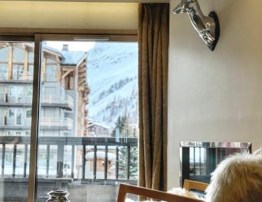 Superior Double Room with Lounge Mountain View