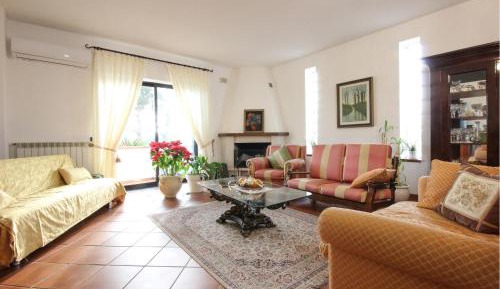 Two-Bedroom Holiday Home