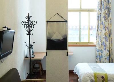 Twin Room with Bathroom