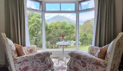 King Room with Mountain View