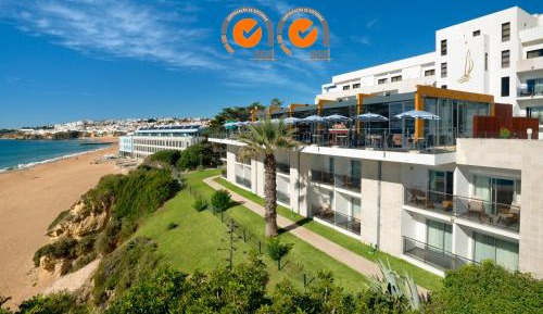 Twin Room with Beach View 