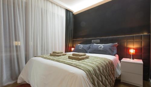 Two-Bedroom Apartment (6 Adults)