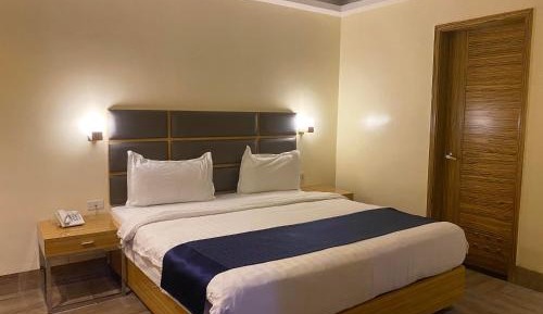 Premier Room (No Window)
