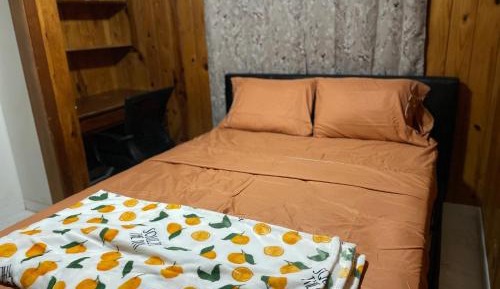 Single Room with Shared Bathroom