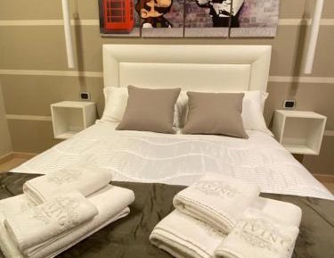Deluxe Double or Twin Room with Balcony