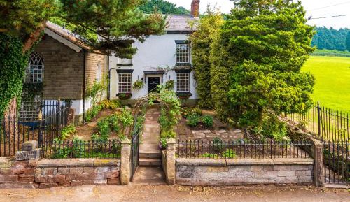 Two-Bedroom Cottage