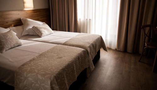 Twin Room with Balcony
