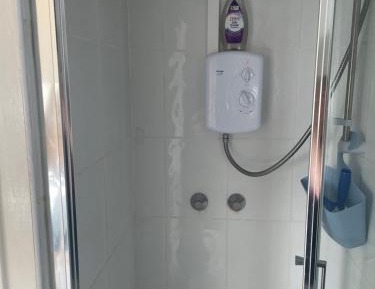 Family Room (2 Adults + 2 Children)