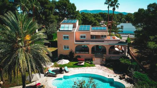 Three-Bedroom Villa