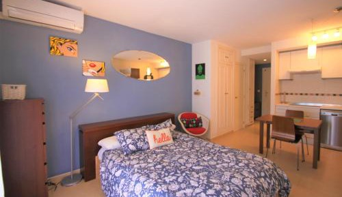 Studio Apartment