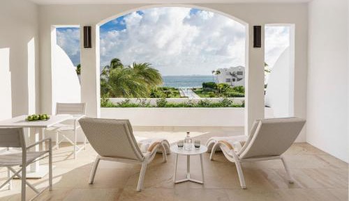 Resort View Junior Suite Double - Rendezvous Beach