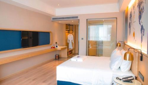 Light Double Room