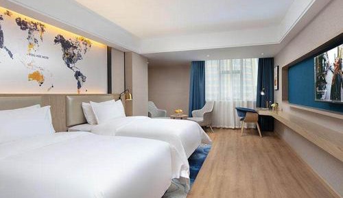 Premier Twin Room