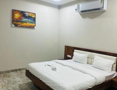 Suite with City View