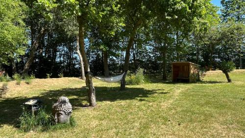 Deluxe Double or Twin Room with Shared Bathroom