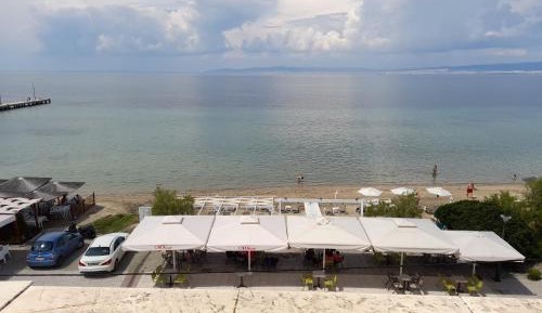 Deluxe Double Room with Balcony and Sea View