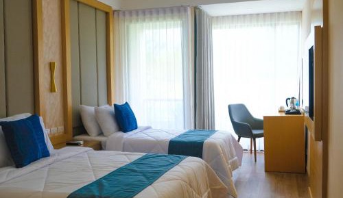 Deluxe Double Room (2 Adults + 1 Child)