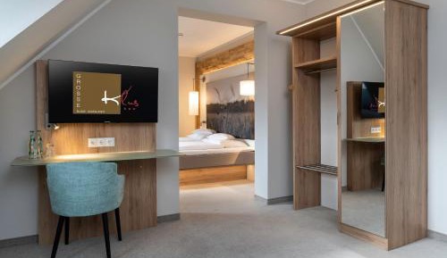 Junior Suite with Garden View