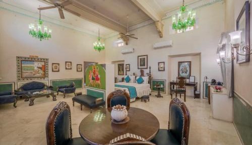 King Suite