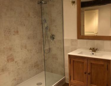 Comfort Triple Room with Shower