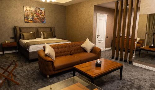 King Suite