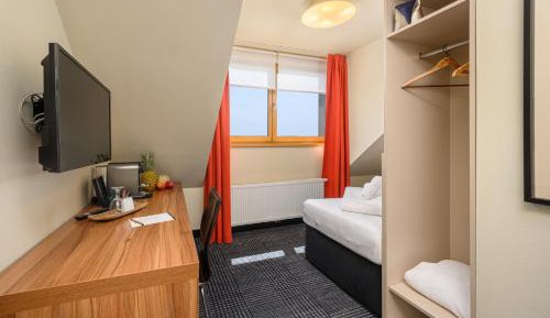 Single Room with Panoramic View