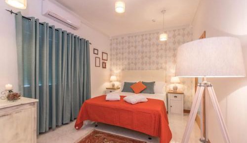 Deluxe Double Room with Shower