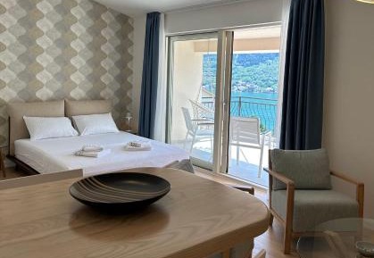 Studio with Sea View