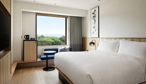 Standard  Guest Room  with  King Bed