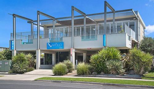 One-Bedroom Deluxe Apartment