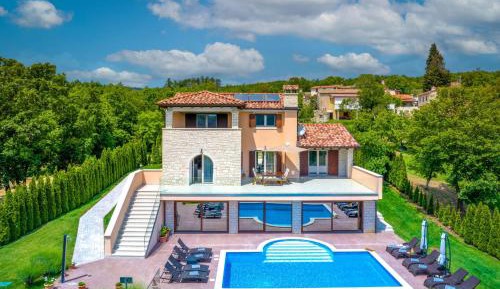 Villa with Private Pool