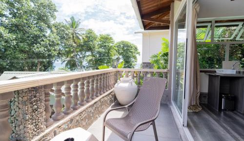 Double Room with Balcony and Sea View