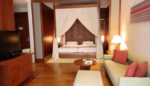 Twin Room with Balcony