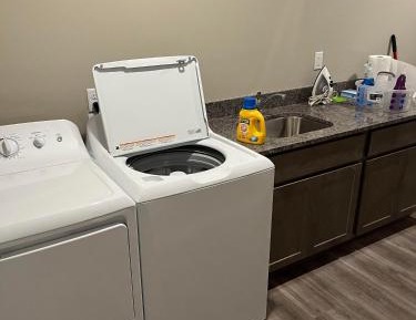 Apartment with Lake View