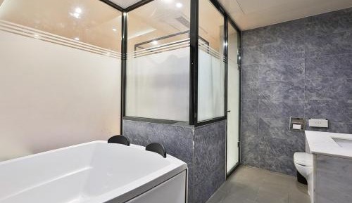 VIP Twin Room