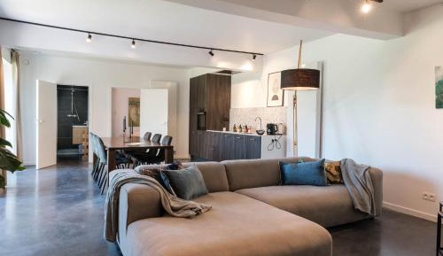 Double Room with Pool View